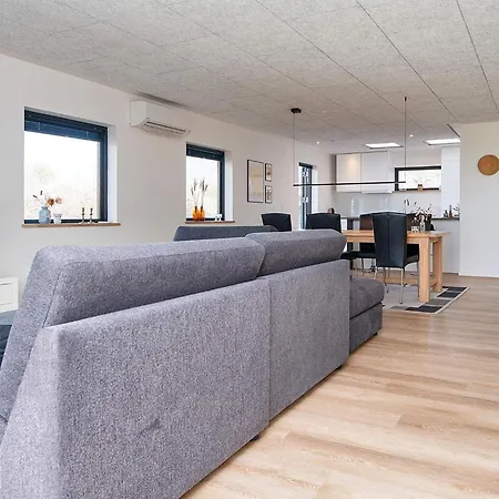 Beachfront Bliss In Kegnaes Sonderby (Sonderjylland)