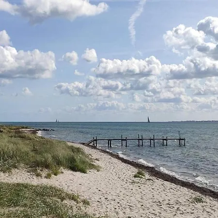 Beachfront Bliss In Kegnaes - By Traum Holiday home